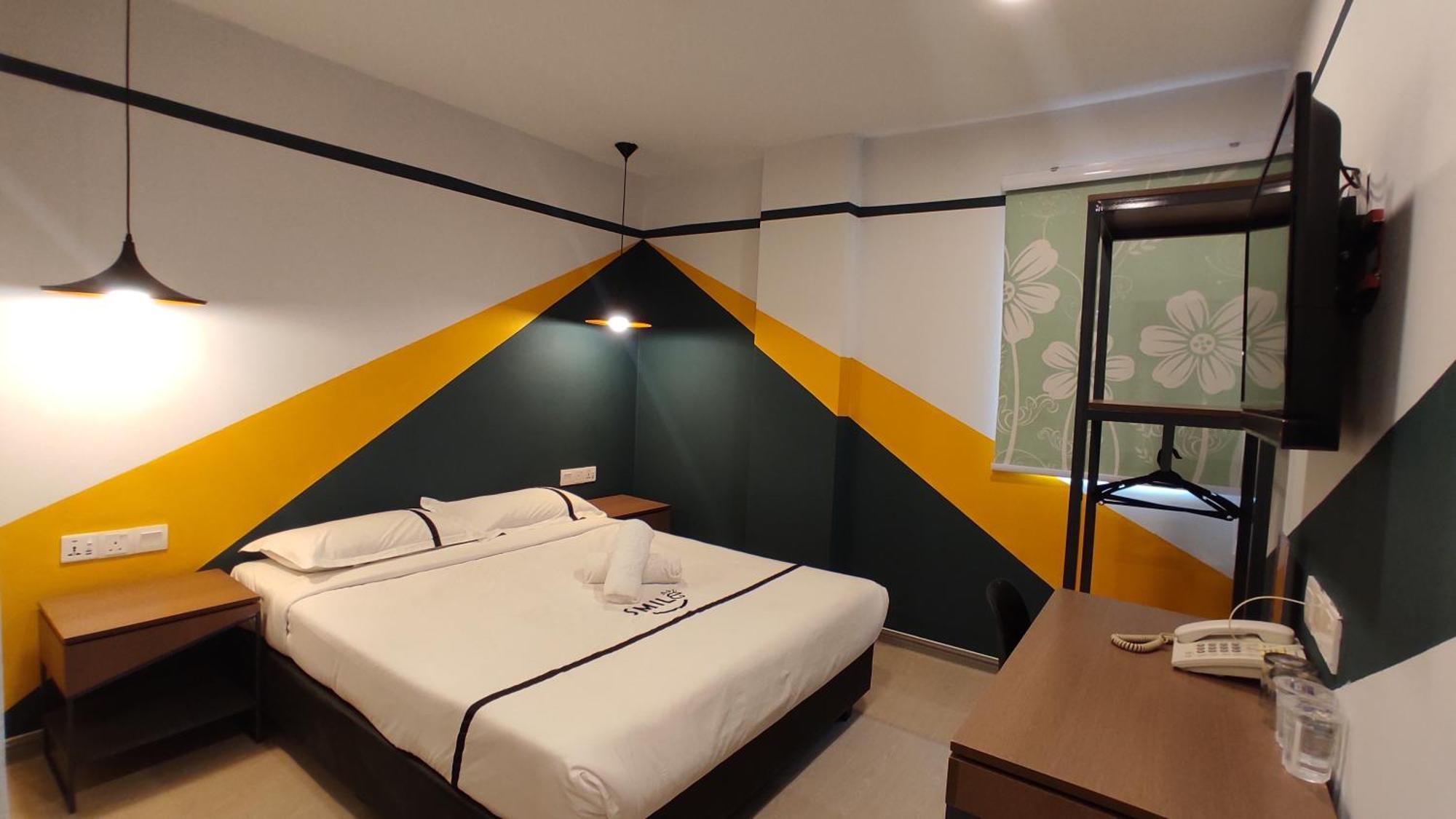 Smile Hotel C180 Cheras Selatan المظهر الخارجي الصورة